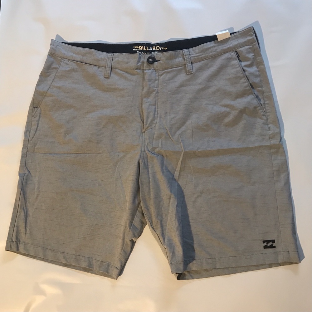 Billabong Men’s Grey Casual Shorts Size 40